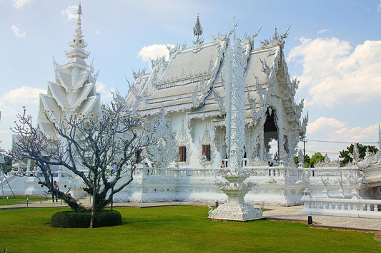 How Many Temples Are There in Thailand